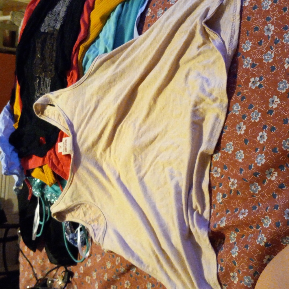Shirt - Picture 2 of 3